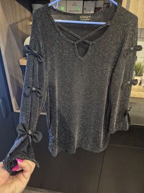 Champagne Black Sparkle Bow-Sleeve Women's Top